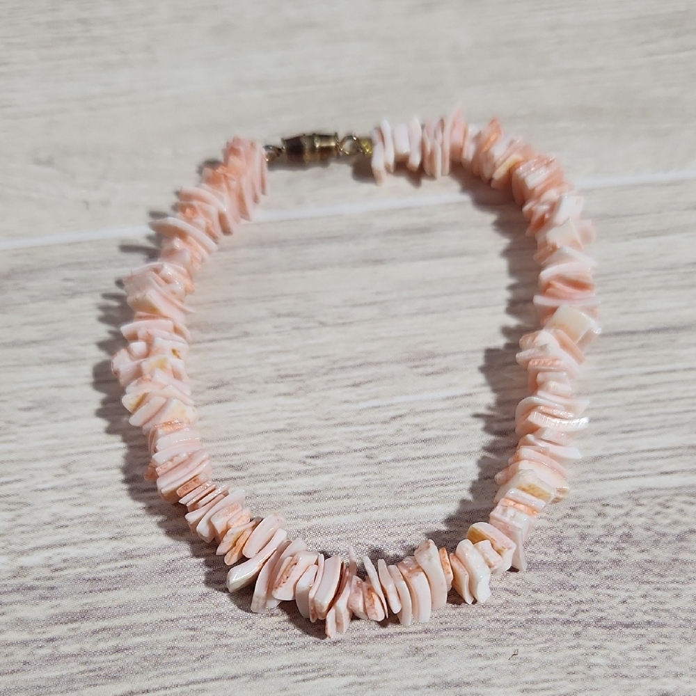 Elegant Pink Shell Easter Bracelet
